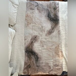 Zahraa The Label Premium Modal Print Hijab | Never Worn